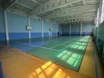 Аренда спортивного зала в Саратове (футбол, баскетбол, волейбол, бадминтон) 1